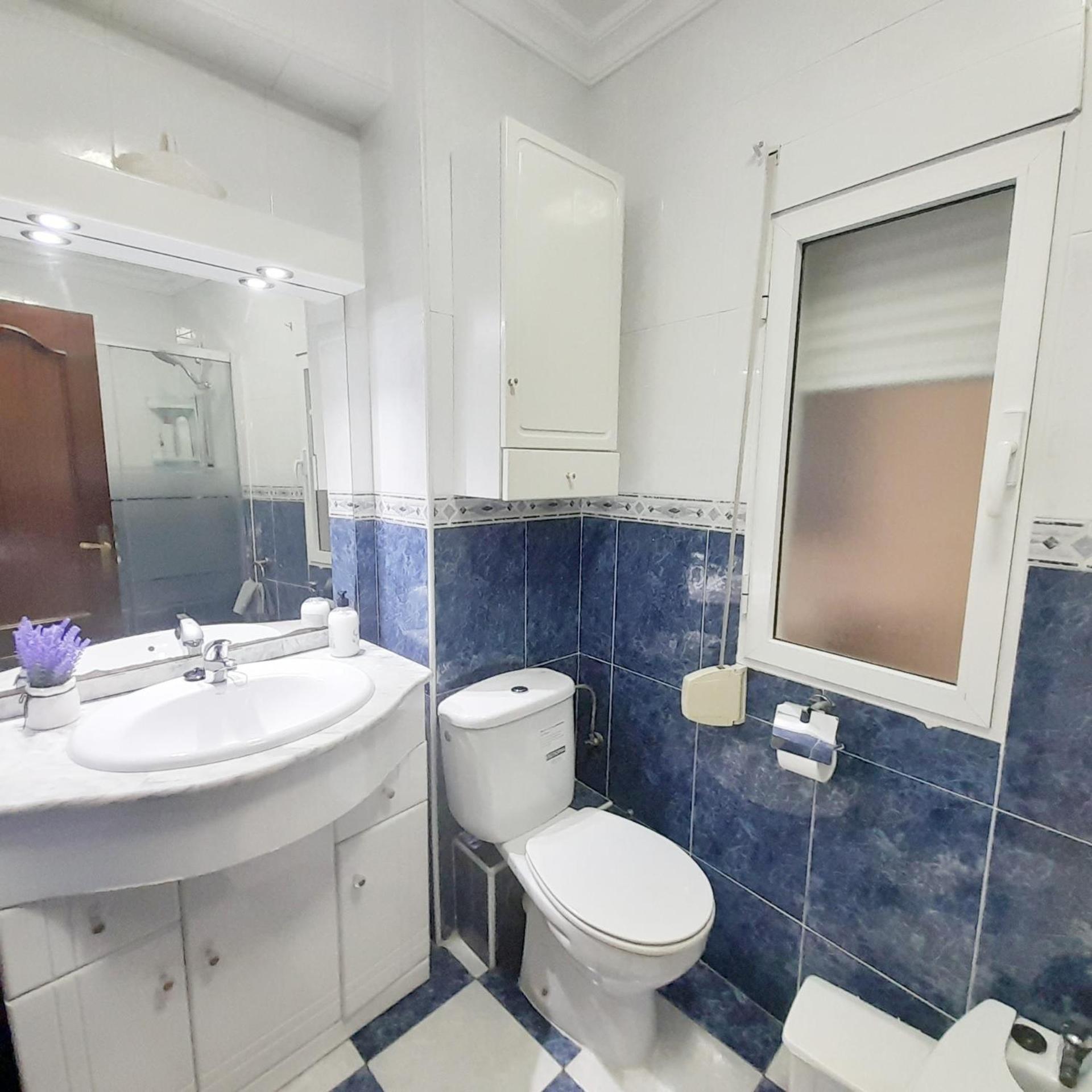 En El Centro Amplio Y Confortable Appartamento Málaga